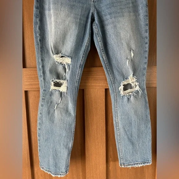 Abercrombie & Fitch Skinny High Rise Curve Love Distressed Jeans size 2 / 26​​ - Picture 2 of 12